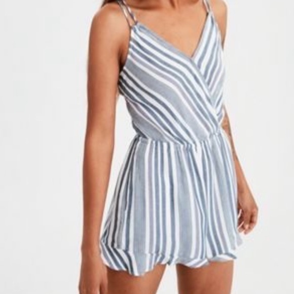 American Eagle Outfitters Dresses & Skirts - Summer Romper